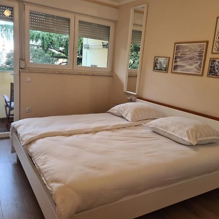 Apartman Monte Zaro Park Pula Exteriör bild