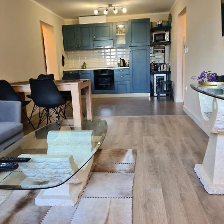 Apartman Monte Zaro Park Pula Exteriör bild