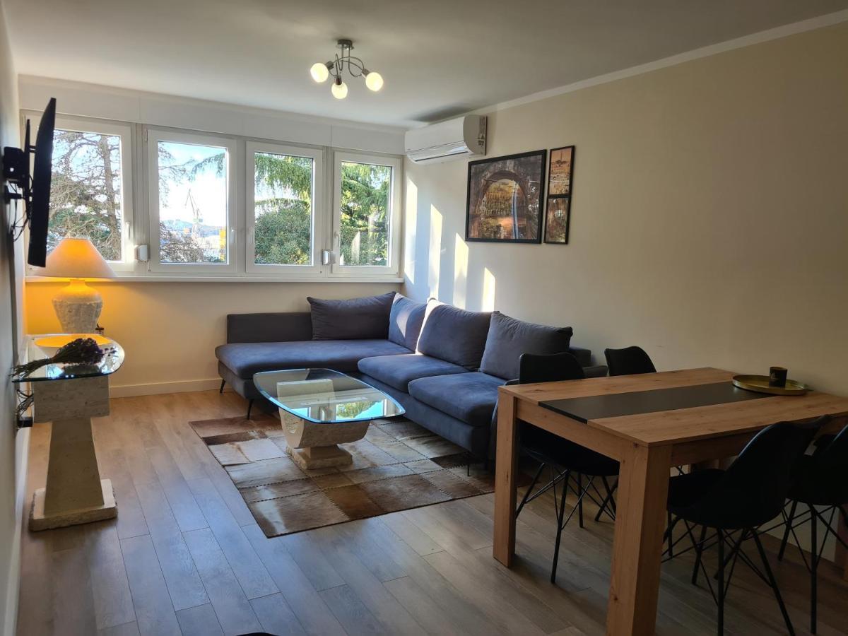 Apartman Monte Zaro Park Pula Exteriör bild